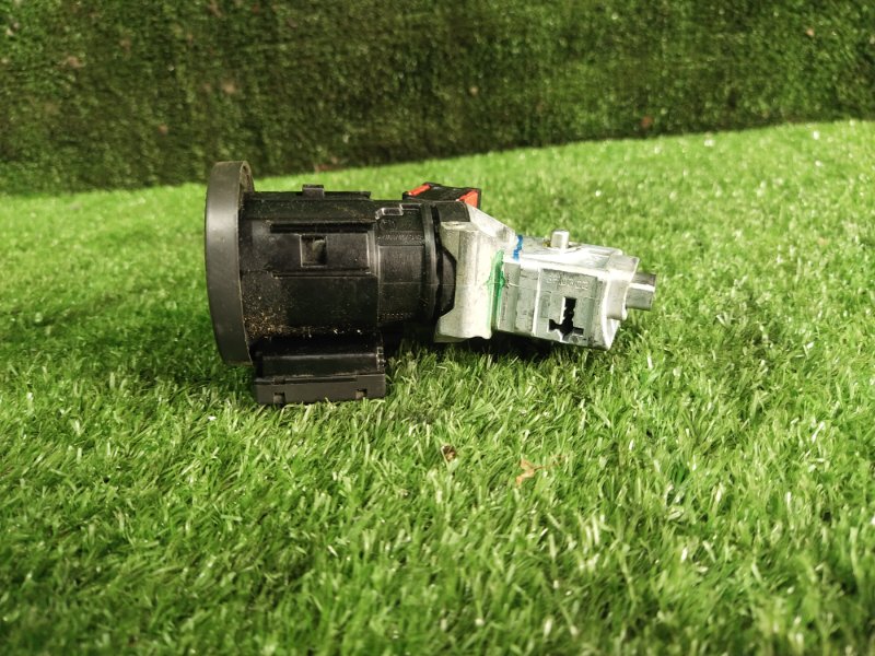 Замок зажигания, 7500 рублей, Красноярск