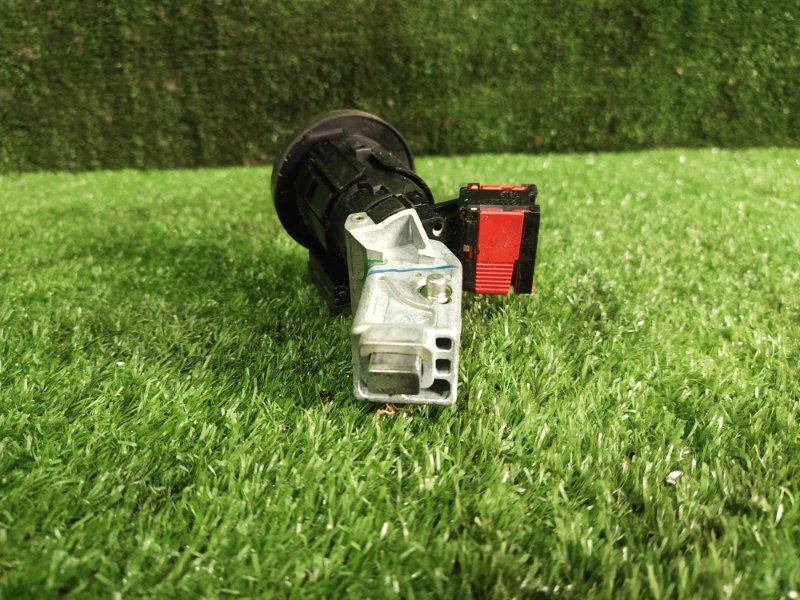 Замок зажигания, 7500 рублей, Красноярск