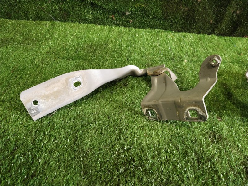 Петля капота, 1900 рублей, Красноярск