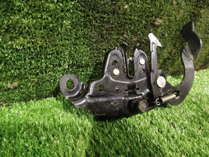 Замок капота, 1500 рублей, Красноярск