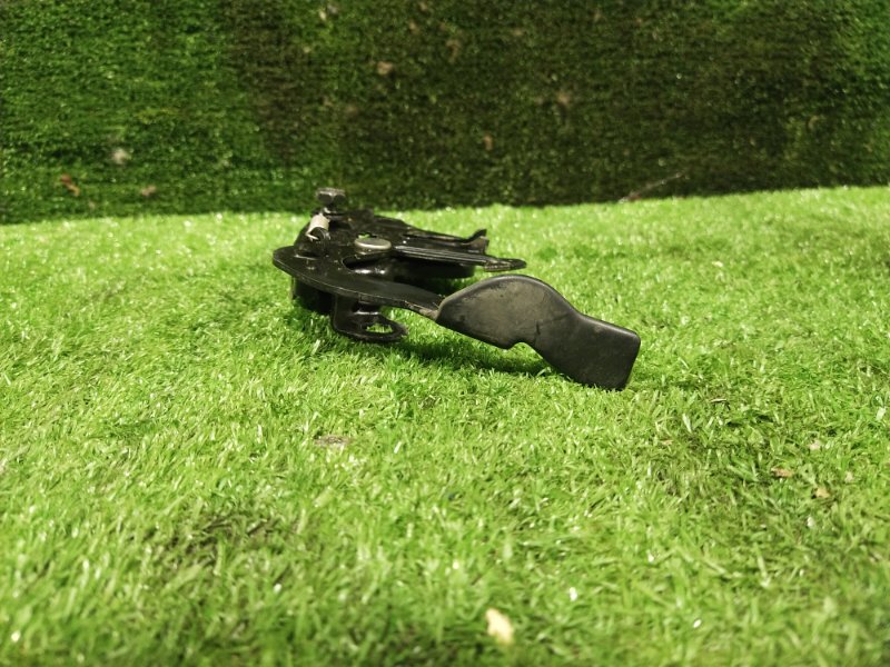 Замок капота, 1500 рублей, Красноярск