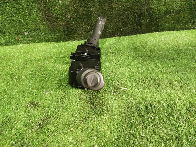 Блок подрулевых переключателей, 1000 рублей, Красноярск