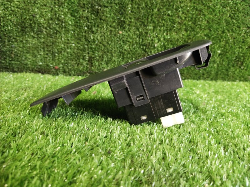 Кнопка стеклоподъемника, 300 рублей, Красноярск