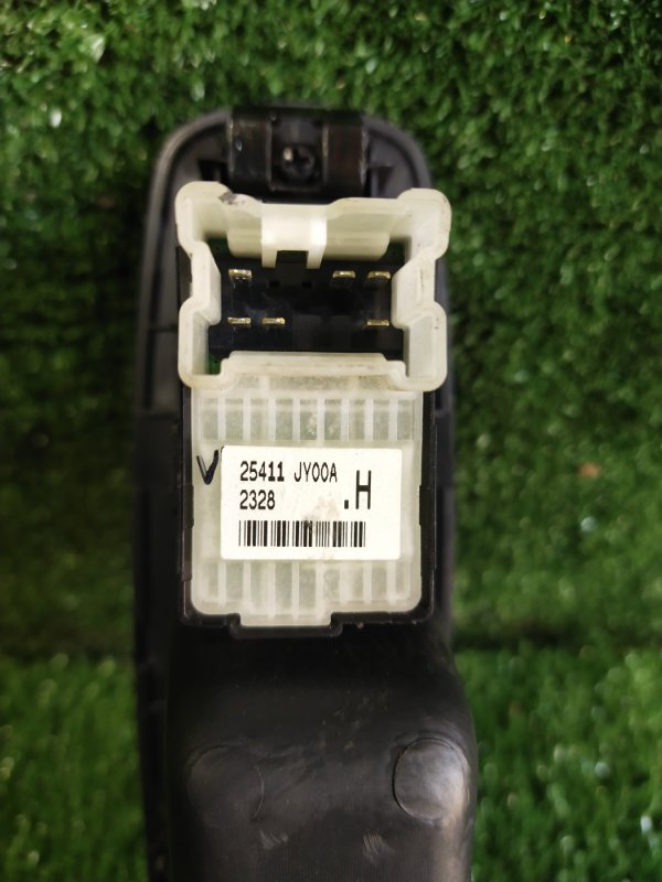 Кнопка стеклоподъемника, 300 рублей, Красноярск