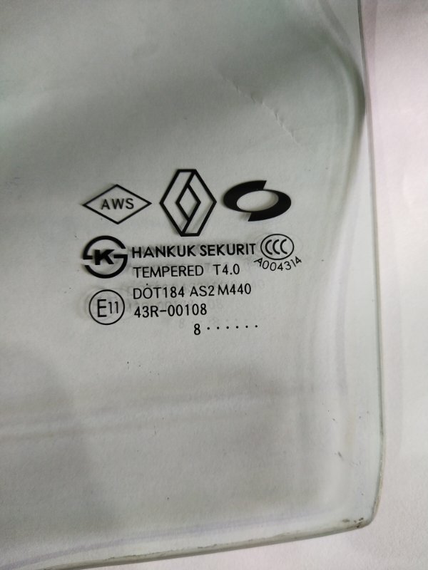 Стекло боковое, 1200 рублей, Красноярск