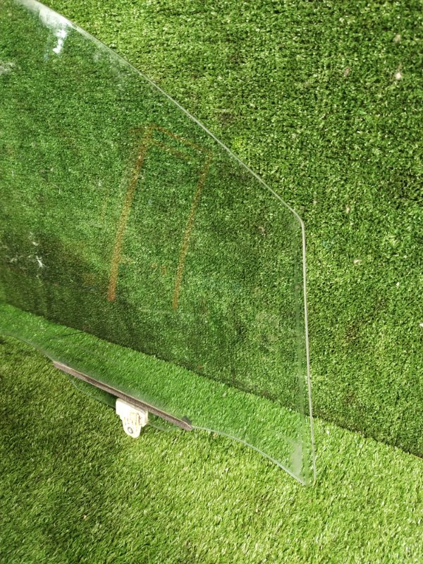 Стекло боковое, 600 рублей, Красноярск