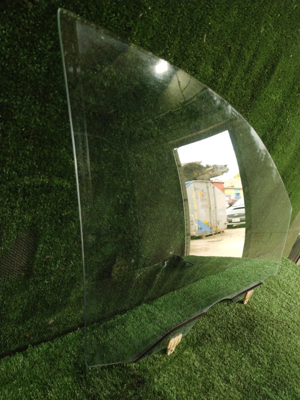 Стекло боковое, 600 рублей, Красноярск