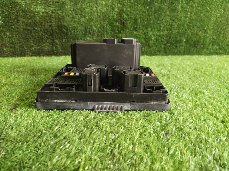 Блок предохранителей под капот, 3000 рублей, Красноярск