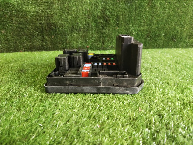 Блок предохранителей под капот, 3000 рублей, Красноярск