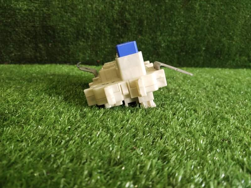 Блок предохранителей салонный, 1000 рублей, Красноярск