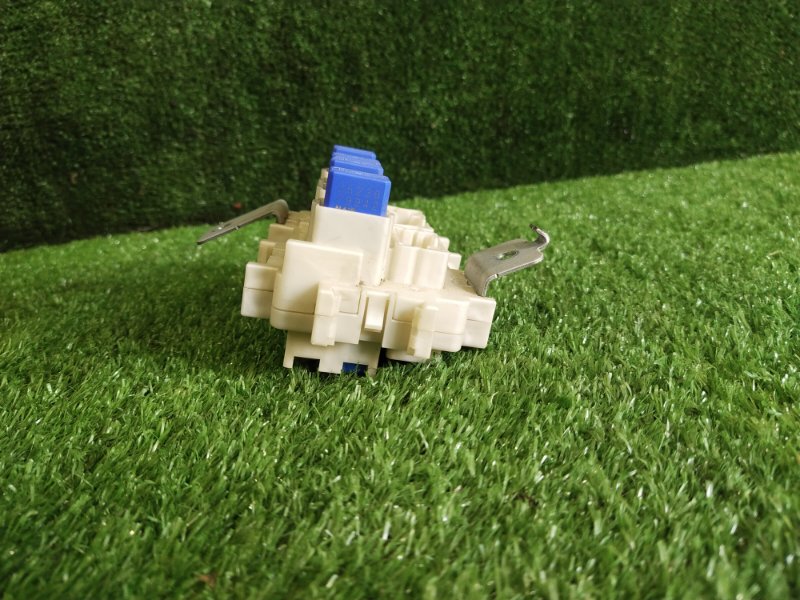 Блок предохранителей салонный, 1000 рублей, Красноярск