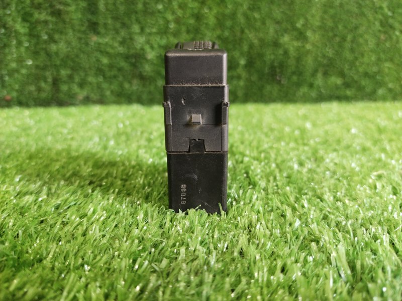 Кнопка освещения панели приборов, 500 рублей, Красноярск