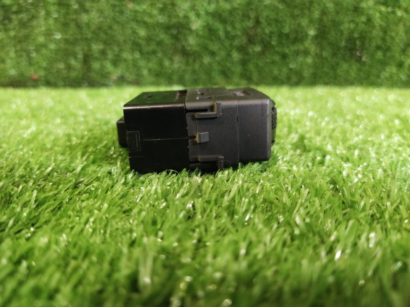 Кнопка корректора фар, 400 рублей, Красноярск