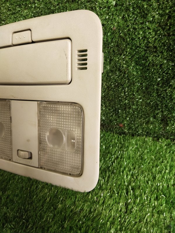 Плафон салона, 1000 рублей, Красноярск