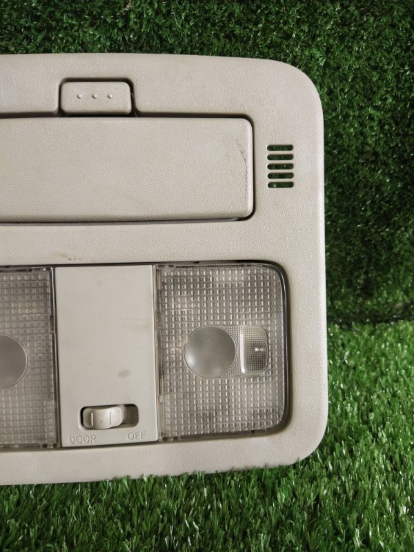 Плафон салона, 1000 рублей, Красноярск