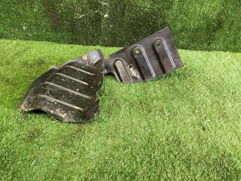 Подкрылок, 500 рублей, Красноярск