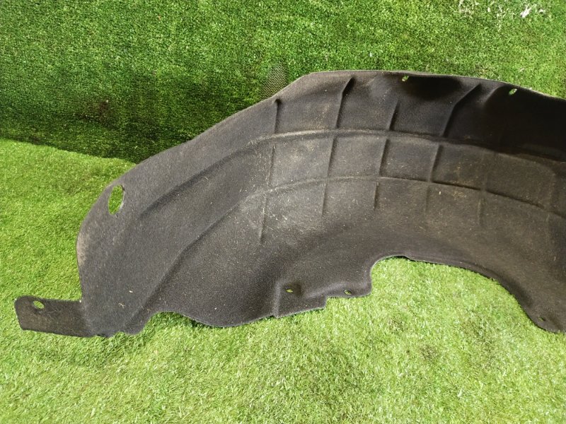 Подкрылок, 1000 рублей, Красноярск