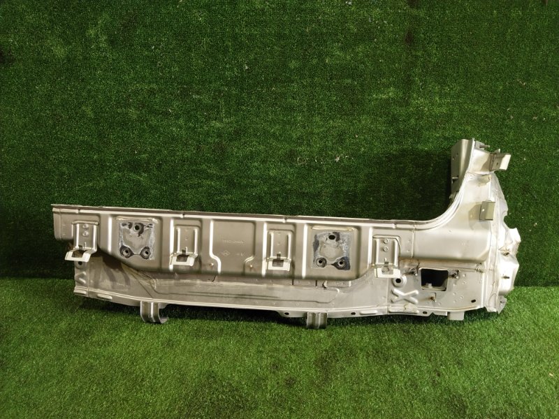 Задняя панель кузова, 5000 рублей, Красноярск