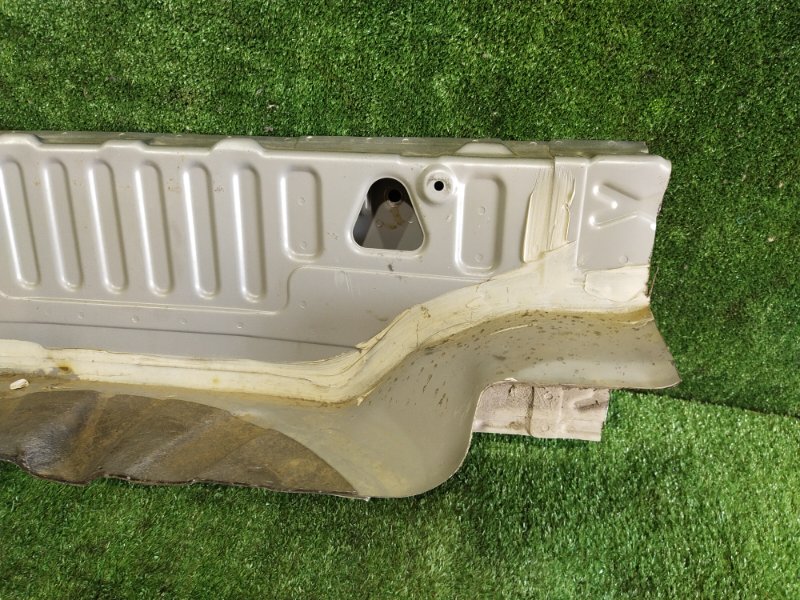 Задняя панель кузова, 5000 рублей, Красноярск