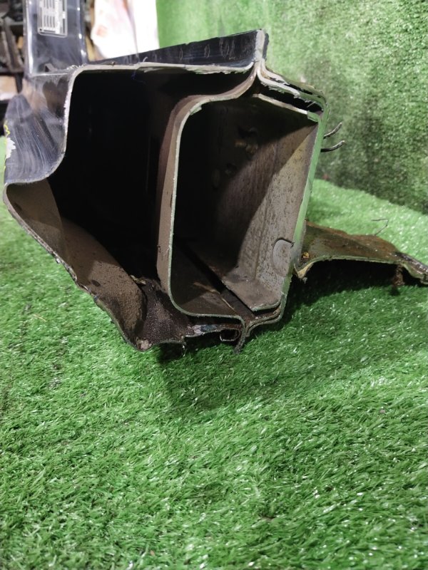 Центральная стойка кузова, 1500 рублей, Красноярск