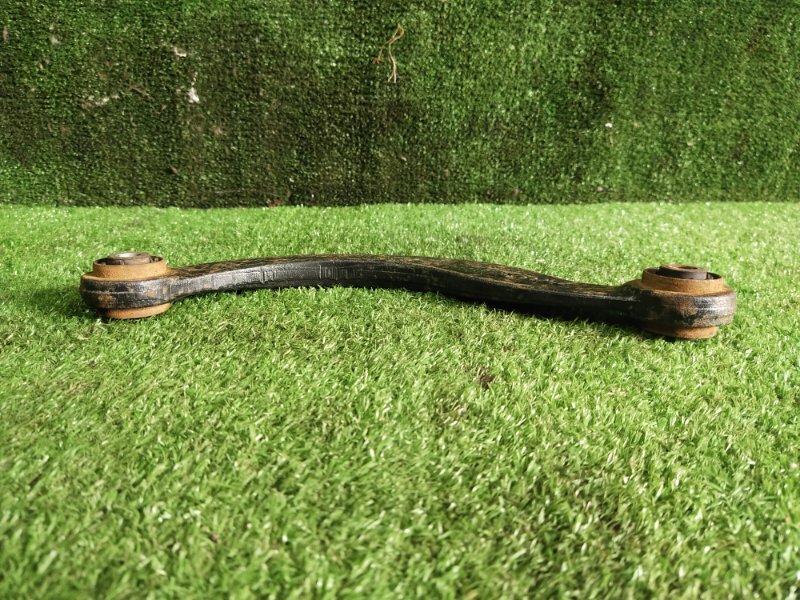 Рычаг подвески верхний, 500 рублей, Красноярск