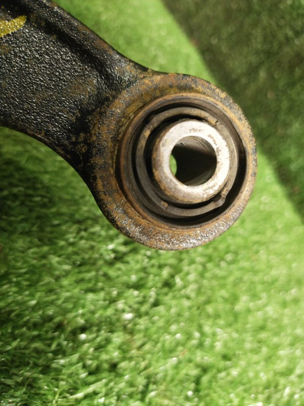 Рычаг подвески верхний, 500 рублей, Красноярск