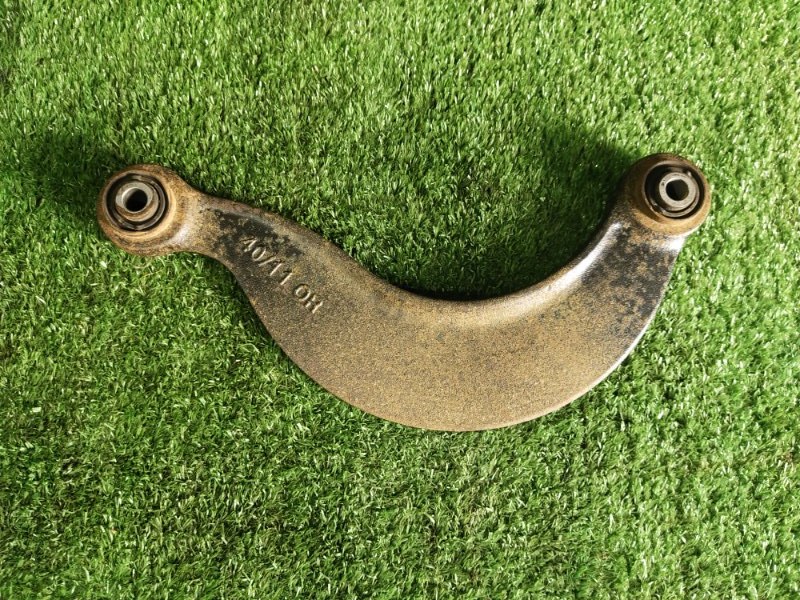 Рычаг подвески верхний, 500 рублей, Красноярск