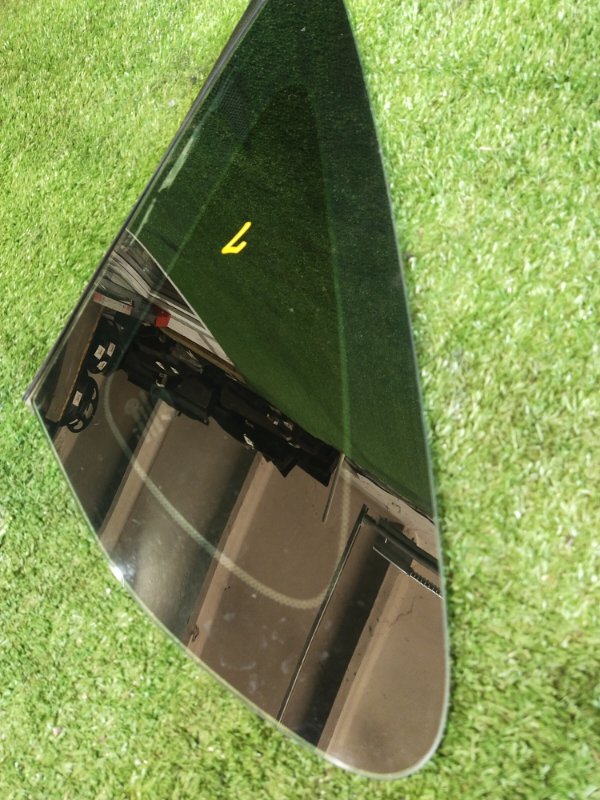 Форточка кузова, 1000 рублей, Красноярск