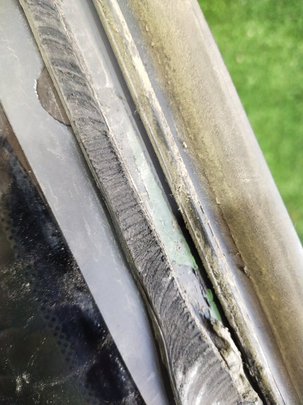 Форточка кузова, 1000 рублей, Красноярск