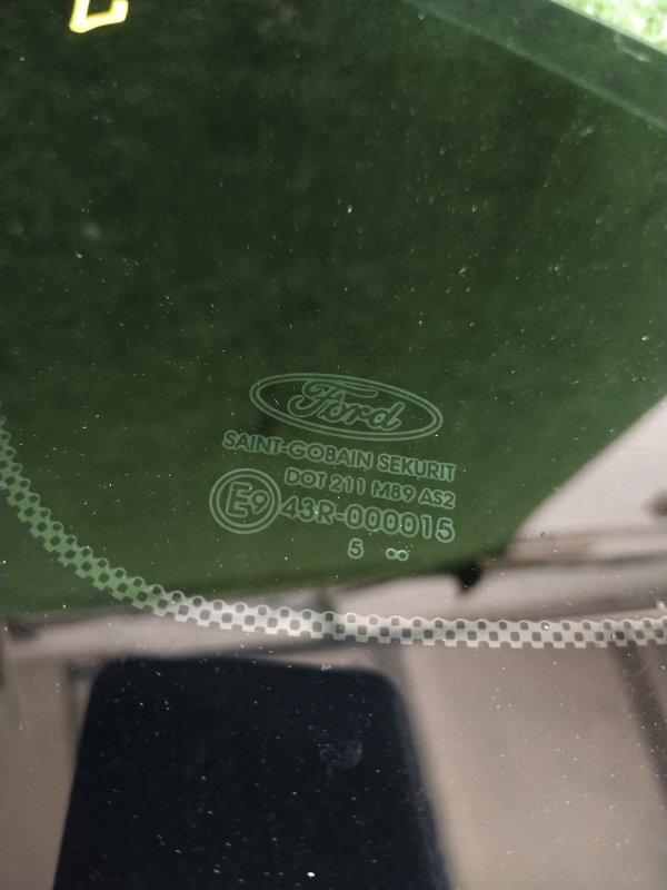 Форточка кузова, 1000 рублей, Красноярск