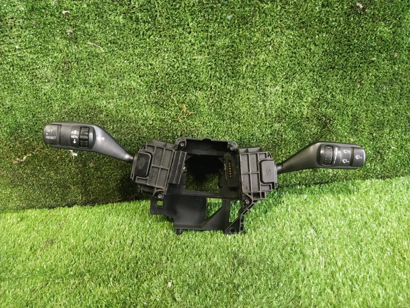 Блок подрулевых переключателей, 500 рублей, Красноярск