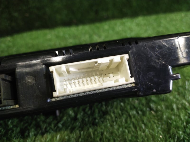 Блок управления климат-контролем, 500 рублей, Красноярск