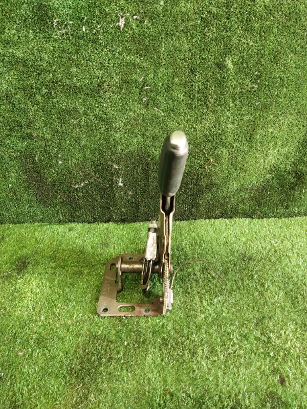 Рычаг ручного тормоза, 500 рублей, Красноярск