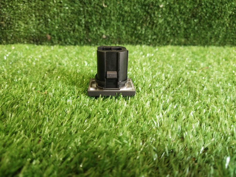 Кнопка антипробуксовочной системы, 400 рублей, Красноярск