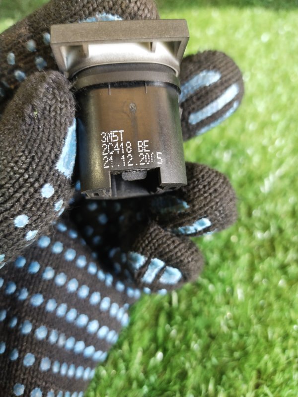 Кнопка антипробуксовочной системы, 400 рублей, Красноярск