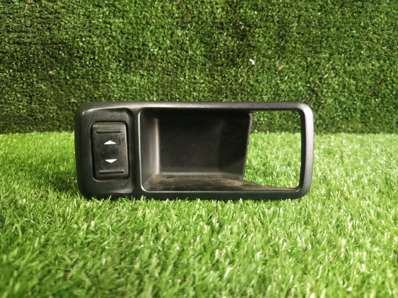 Кнопка стеклоподъемника, 300 рублей, Красноярск