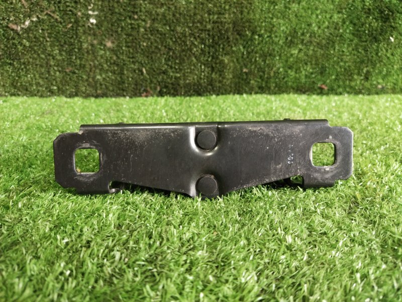 Петля замка багажника, 500 рублей, Красноярск