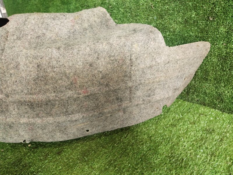 Подкрылок, 1000 рублей, Красноярск