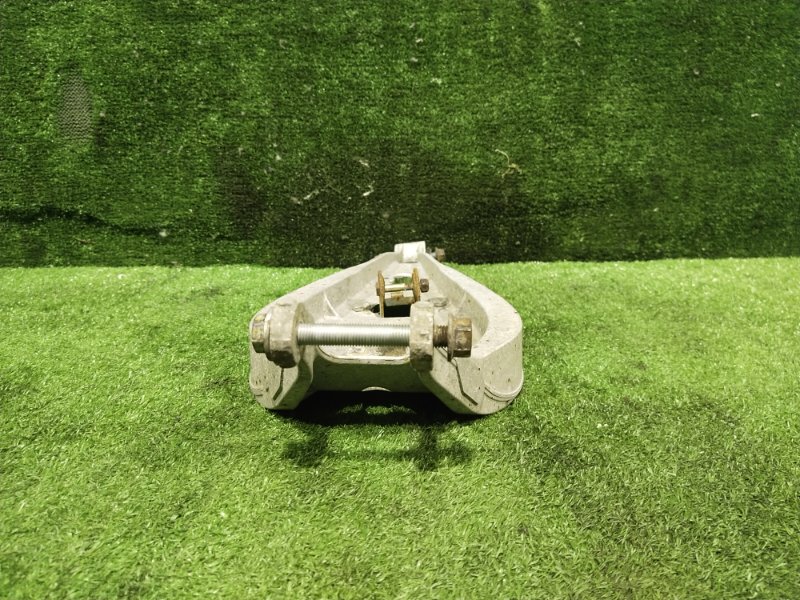 Рычаг подвески верхний, 500 рублей, Красноярск