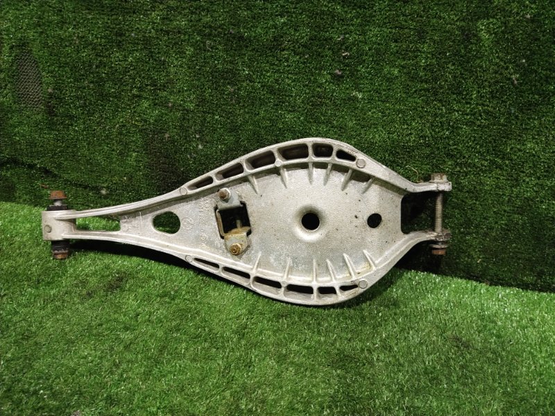 Рычаг подвески верхний, 500 рублей, Красноярск