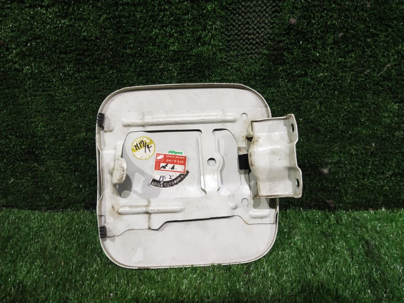 Лючок топливного бака, 200 рублей, Красноярск