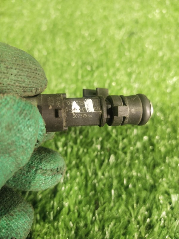 Форсунка топливная, 1000 рублей, Красноярск