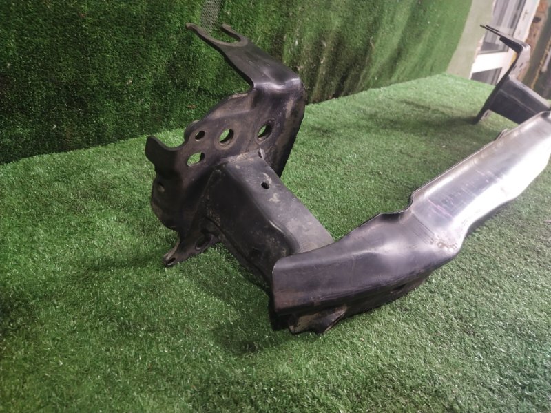 Усилитель бампера, 1100 рублей, Красноярск