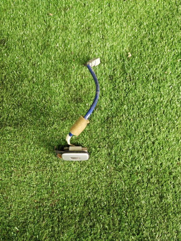 Кнопка открывания багажника, 500 рублей, Красноярск