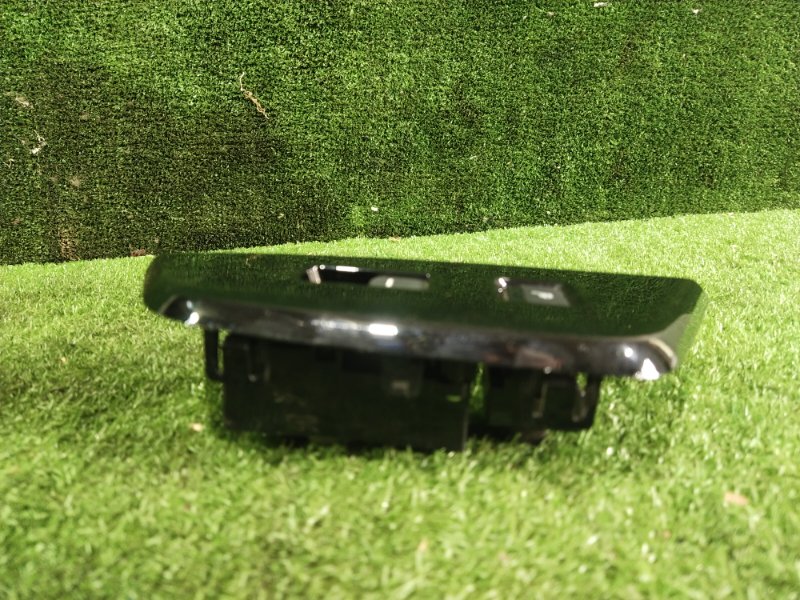 Кнопка стеклоподъемника, 3000 рублей, Красноярск