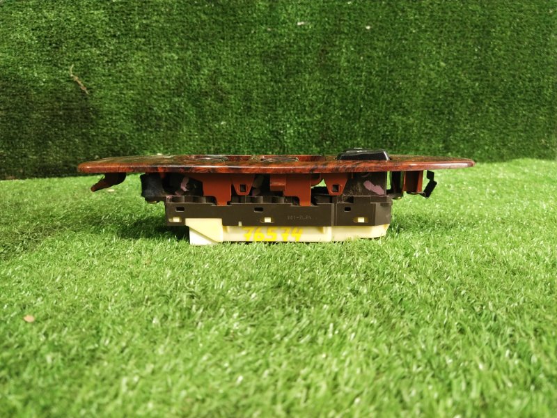 Блок управления стеклоподъемниками, 2000 рублей, Красноярск