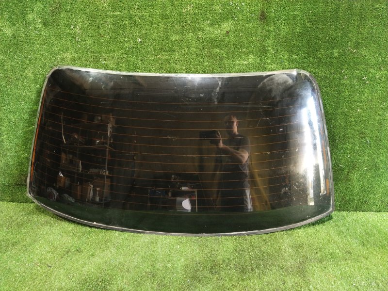 Стекло заднее, 1000 рублей, Красноярск