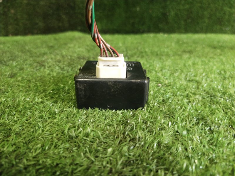 Реле системы напоминания о включенных фарах, 300 рублей, Красноярск