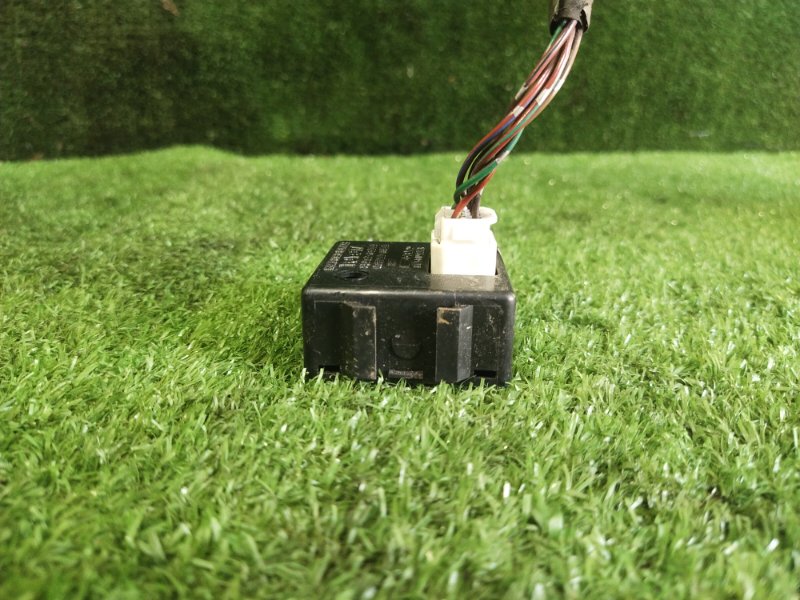 Реле системы напоминания о включенных фарах, 300 рублей, Красноярск