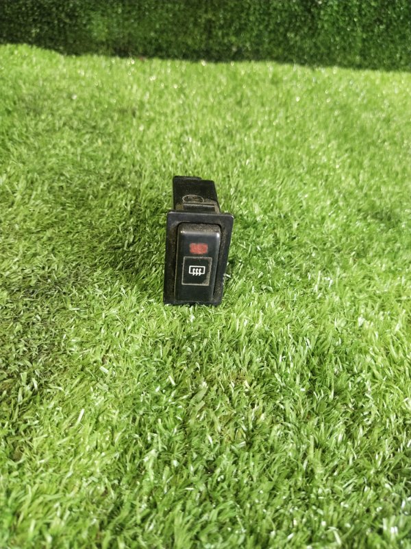 Кнопка обогрева заднего стекла, 400 рублей, Красноярск